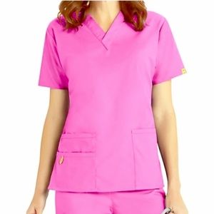 Wonder wink matching scrub set